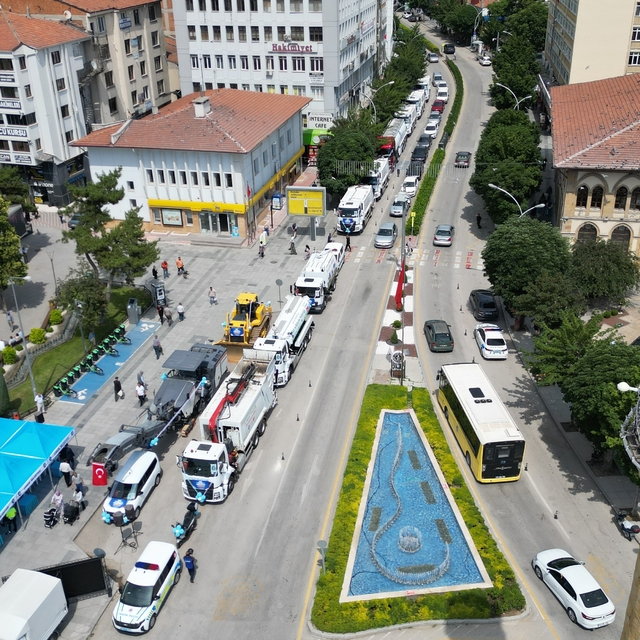Çorum Belediyesi 83 milyon liralık yeni araç filosunu hizmete aldı