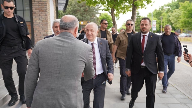 Prof. Dr. Ümit Özdağ'dan ETSO'ya Ziyaret