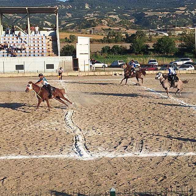 Atlı cirit elemelerinde Selendi Atlı Spor Kulübü şampiyon oldu