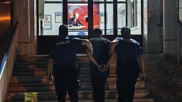 Sahte altınla bal satın alan şahıs yakalandı