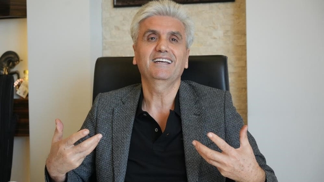 Ünlü estetik cerrah açıkladı: "Kepçe kulak ameliyatında 18 yaş beklenmemeli"