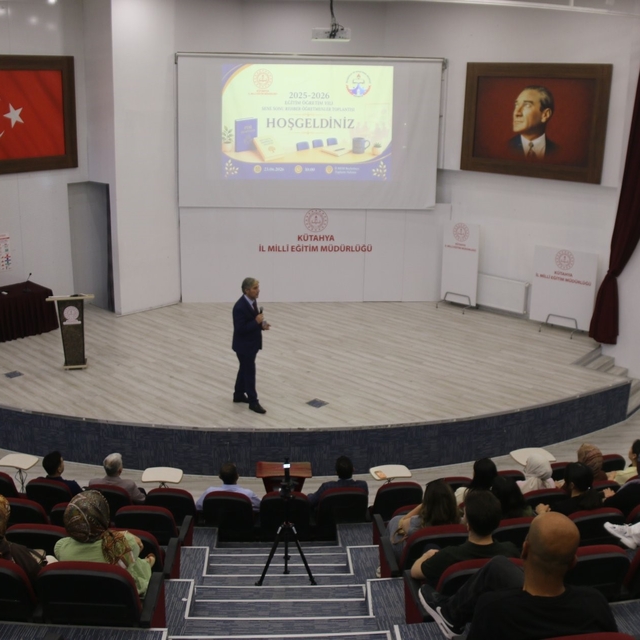 Kütahya'da sene sonu rehber öğretmenler toplantısı düzenlendi