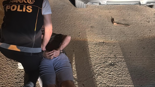 Kırmızı bültenle aranan şüpheli Bodrum'da operasyonla yakalandı
