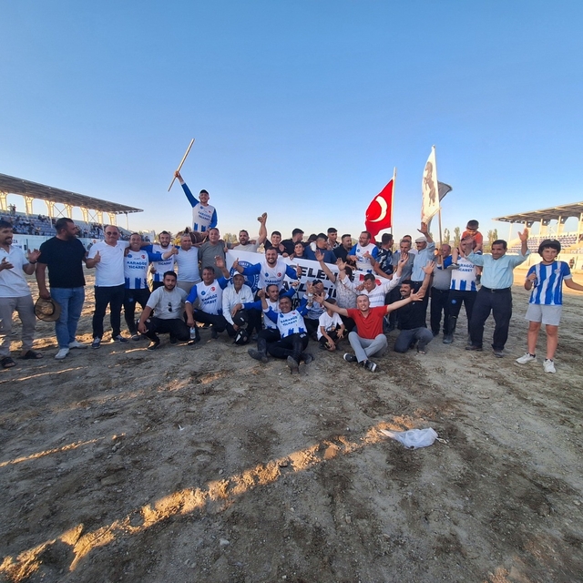 Selendi'nin atlı cirit zaferi