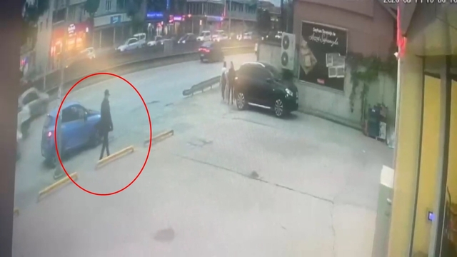 73 yaşındaki kadını, kendisini yeğeni olarak tanıtıp dolandıran şüpheli ile arkadaşı, İstanbul'da yakalandı