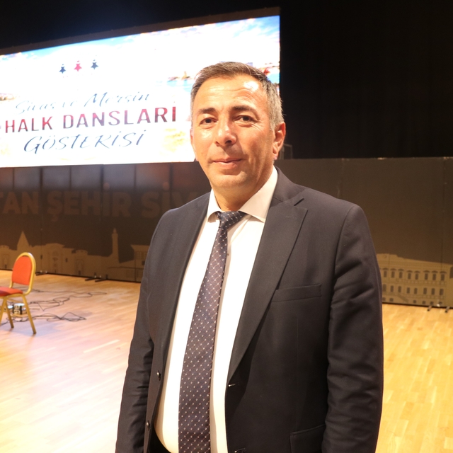 Sivas ve Mersin işbirliğinde folklorlar harmanlandı
Sivas İl Milli Eğitim M...