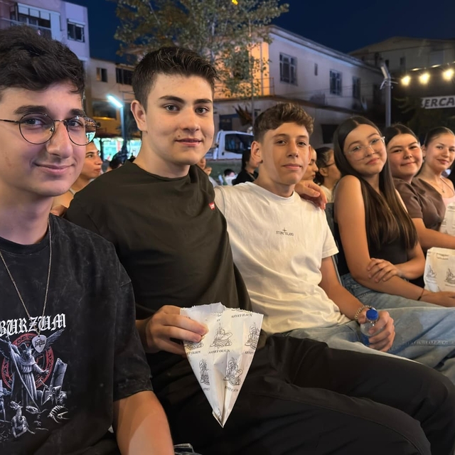 Başkan Çerçioğlu Yenipazarlıları açık hava sineması ile buluşturdu