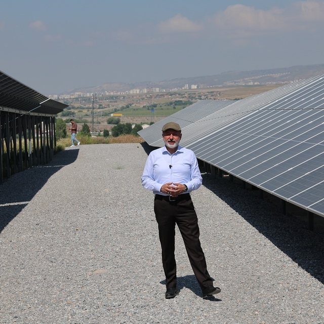 Başkan Çolakbayrakdar: "Kendi enerjisini üreten sayılı belediyelerden biri...