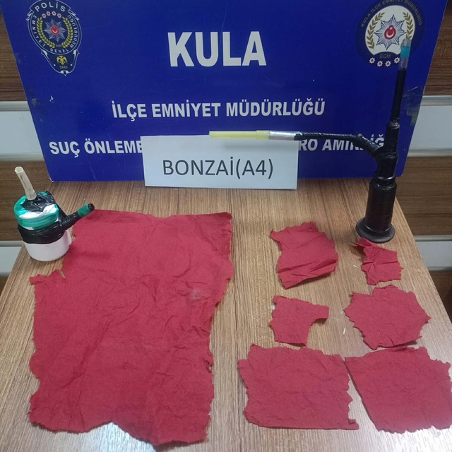 Manisa Kula'da uyuşturucu ve asayiş operasyonları; 6 tutuklama