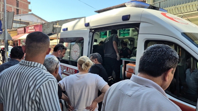 Bartın'da bir kişi cadde ortasında yaralı halde bulundu