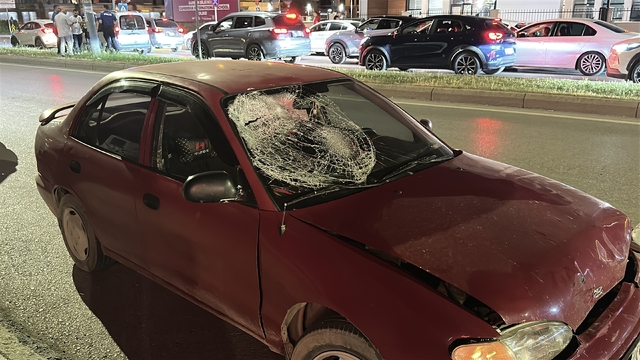 Otomobil ile motosiklet çarpıştı:1 yaralı