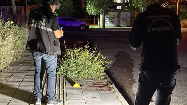 Çorum'da bıçaklı kavga: 2 yaralı