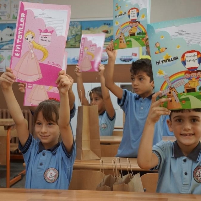Aydın'da 190 bin 553 öğrenci karne alacak