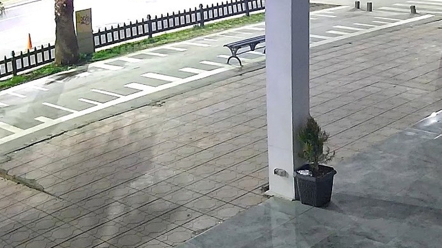 Nişanlı çiftin hayatını kaybettiği kazanın görüntüleri ortaya çıktı
İki farklı kamera kaydı dosyaya girdi, otomobil motosiklete çarptı, iki kişi yaşamını yitirdi