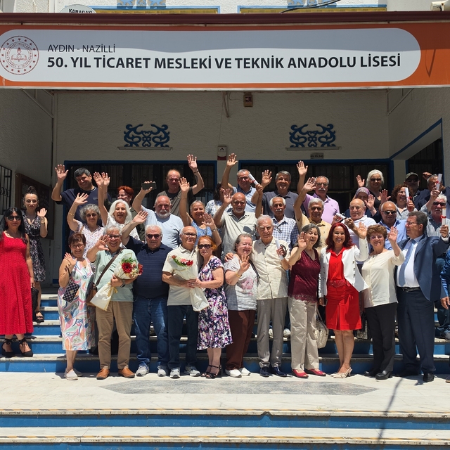 İlk mezunlar yarım asır sonra buluştu