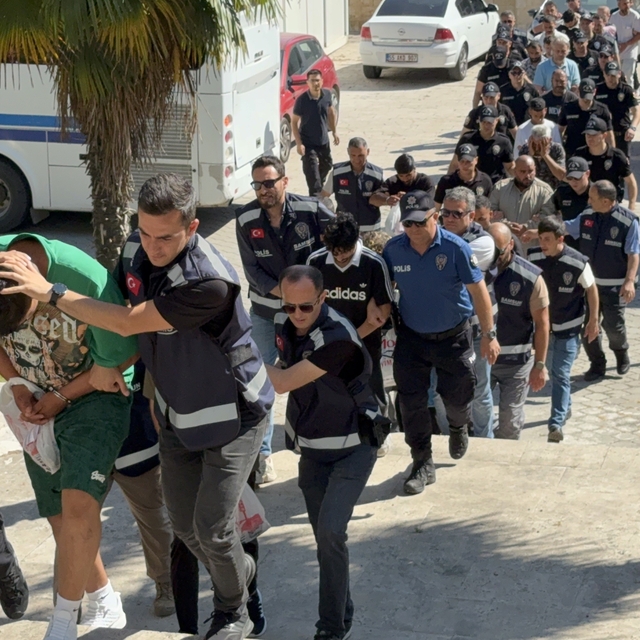 Yasa dışı bahisten 20 kişi adliyeye sevk edildi