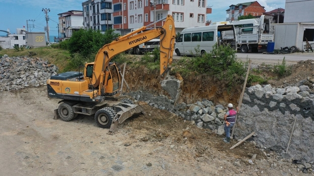 Ordu Büyükşehir, Fatsa'da ulaşım ağını güçlendiriyor