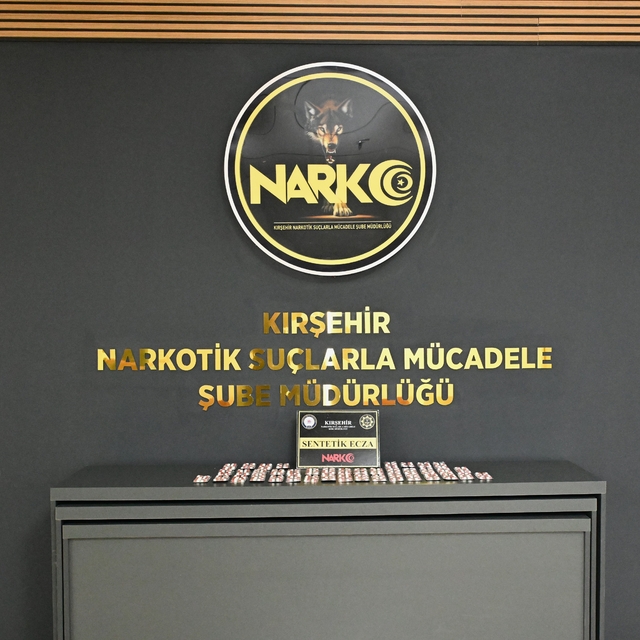 Kırşehir'de uyuşturucu ticaretinden 3 kişi tutuklandı