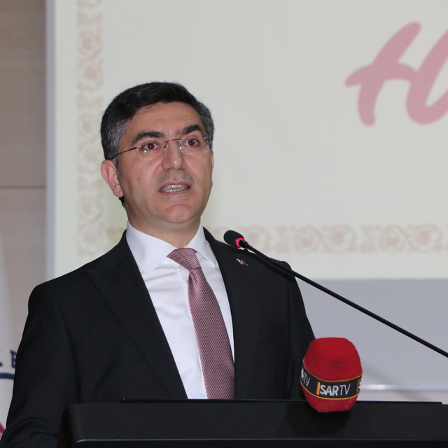 Sağlık Bilimleri Üniversitesi Erzurum Tıp Fakültesinde 44 öğretim üyesine c...