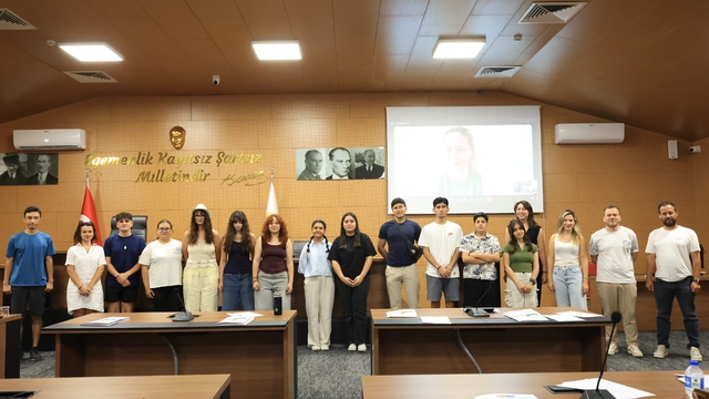 Marmaris'te Genç İklim Elçileri programı başladı