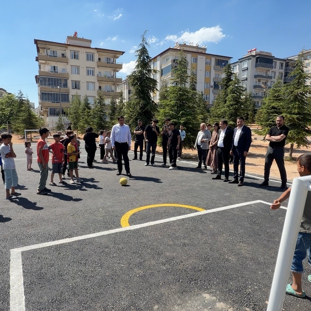Şehitkamil'de atıl alan dev parka dönüştü
Burak Mahallesi'ne 30 bin metreka...