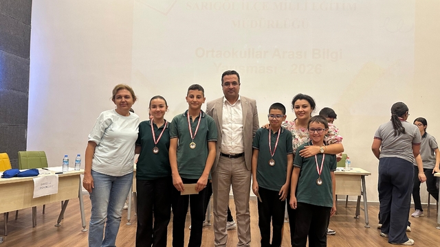 Ortaokullarda bilgi yarışmasının şampiyonu Emcelli Ortaokulu oldu