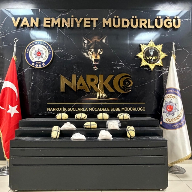 Van'da 10 kilo 260 gram sentetik uyuşturucu ele geçirildi