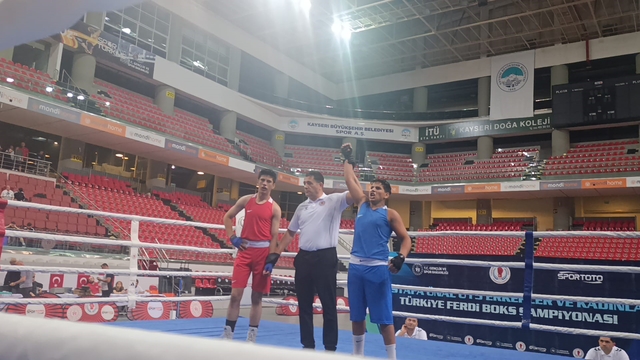 Cizreli genç sporcu Türkiye Şampiyonası'nda çeyrek finalde