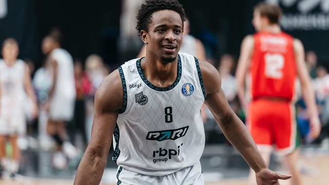 TOFAŞ, ABD'li guard Zach Nutall'ı transfer etti