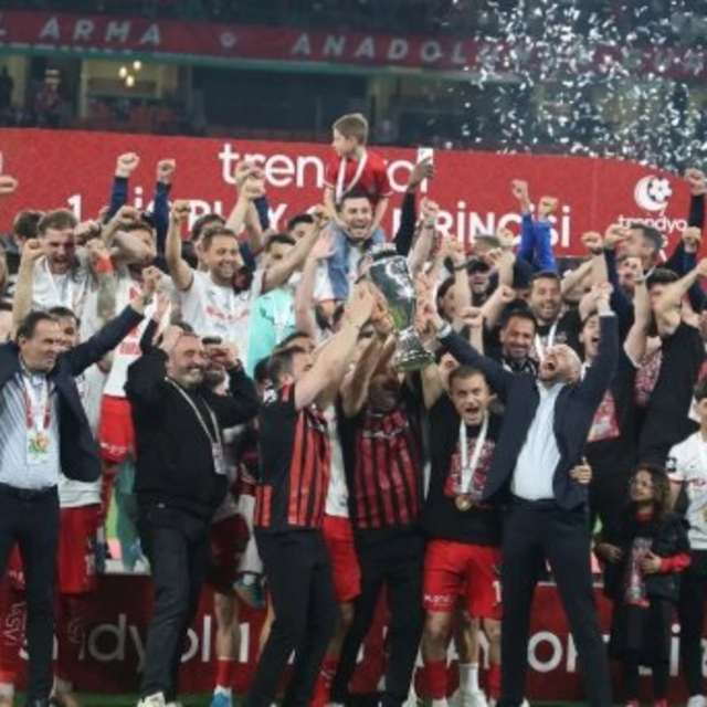 Arca Çorum FK'dan kombine çağrısı