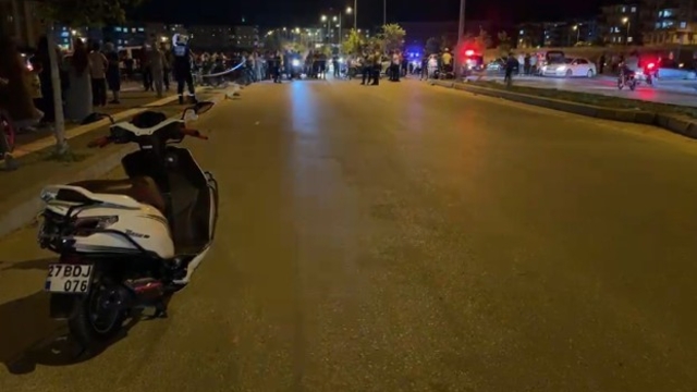 Nizip'te iki motosiklet çarpıştı: 4 yaralı