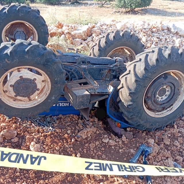 Kahramanmaraş'ta traktörün altında kalan sürücü hayatını kaybetti