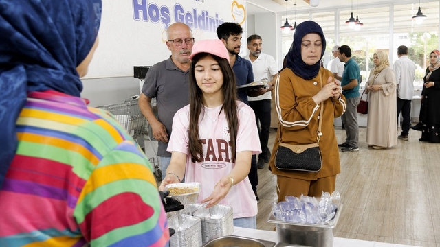 Canik'te aşure ikramı