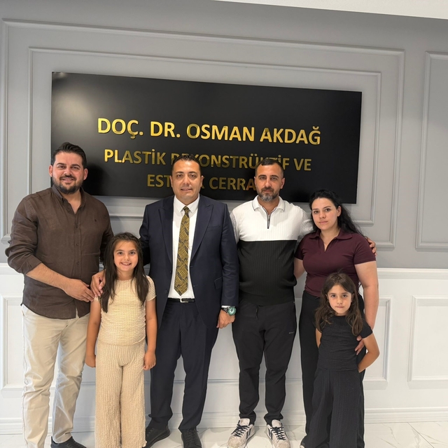 Kulağında mikrotia olan 8 yaşındaki Esila'nın tedavi süreci başladı
Tedavis...