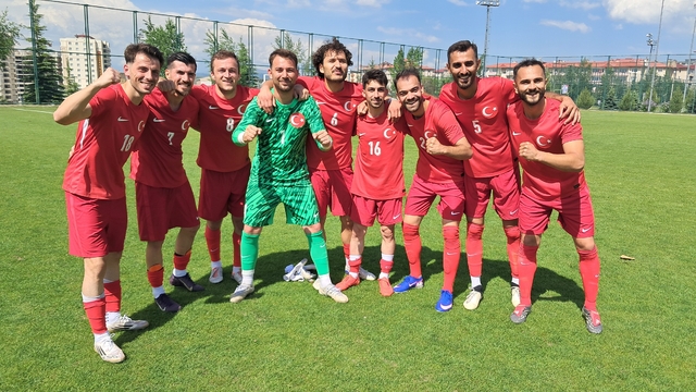 UEFA Regions Cup'ta yarı final heyecanı
