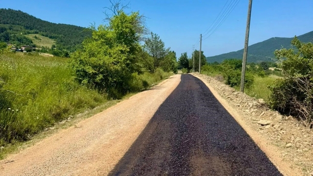 Sinop'ta köy yolları yenileniyor
