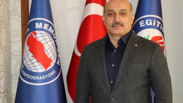 Eğitim-Bir-Sen Adana Şube Başkanı Sarıgeçili: "Yaz tatilini iyi değerlendirelim"