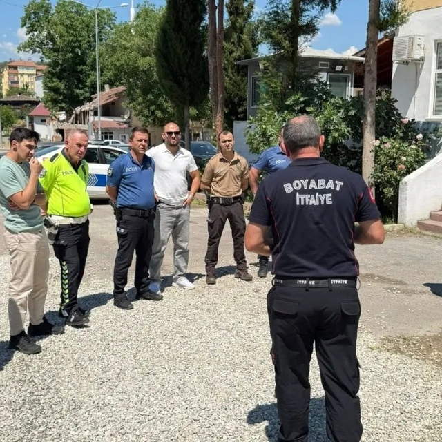 Emniyet personeline uygulamalı yangın eğitimi