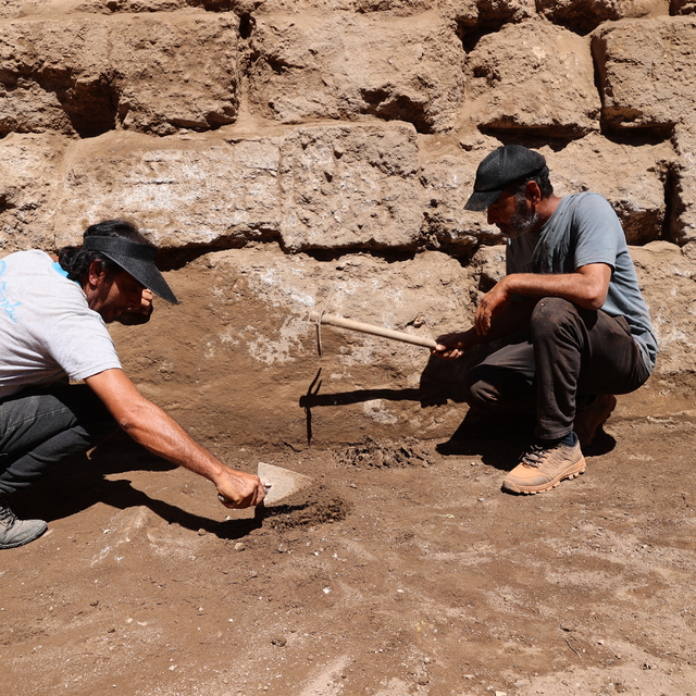 Harran'daki kazılarda görev alan kardeşler tarihi gün yüzüne çıkarıyor