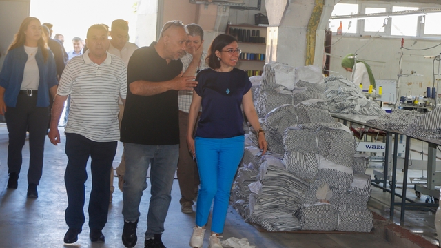 Başkan Vekili Özkan Dokumacılar Sitesi esnafını ziyaret etti