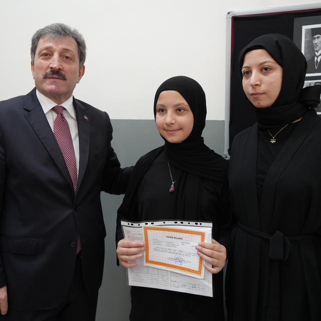 Samsun'da 253 bin öğrenci karne aldı