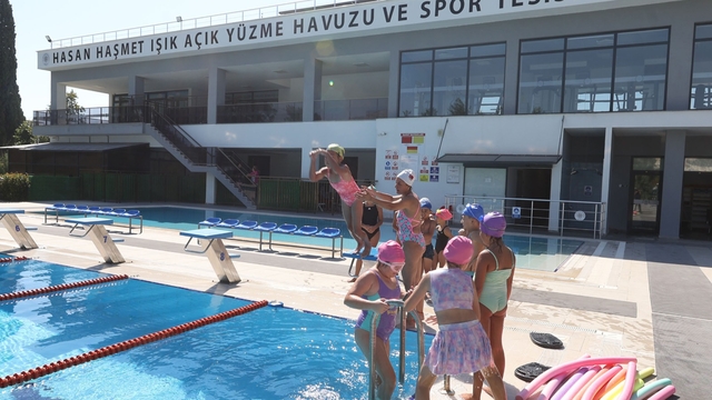 Muğla'da çocuklar yazı havuzda karşılayacak
