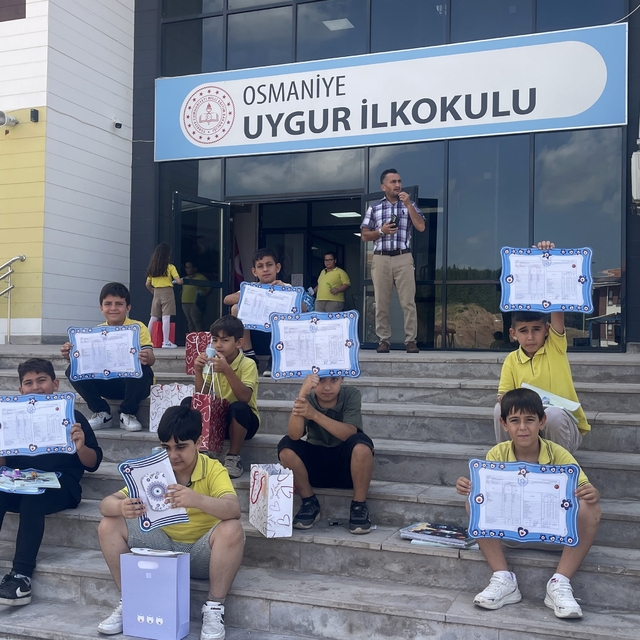 Osmaniye'de 137 bin öğrenci karne aldı