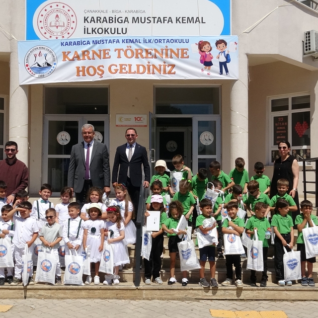 Başkan Elbi sözünü tuttu, Karabiga'da çocuklar çok mutlu oldu
Başkan Elbi ö...