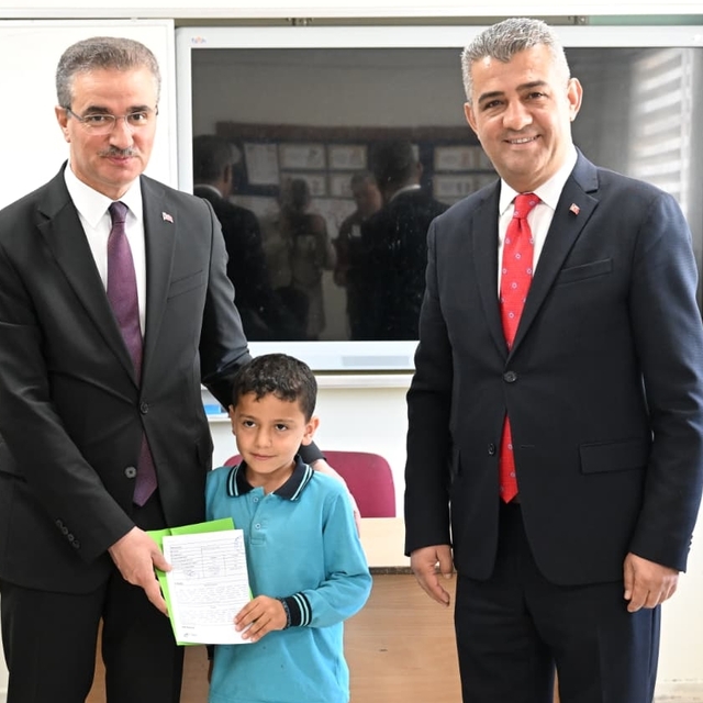 Erzurum ve çevre illerde öğrenciler karne heyecanı yaşadı