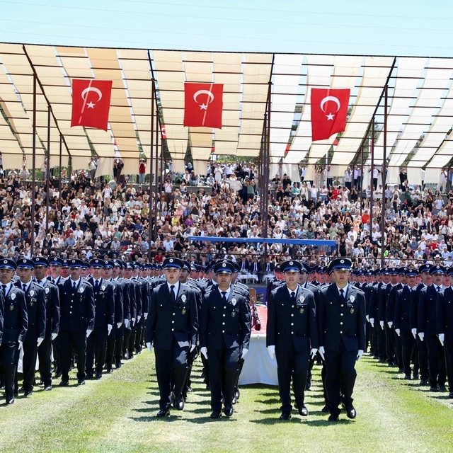 Niğde POMEM'de mezuniyet coşkusu
