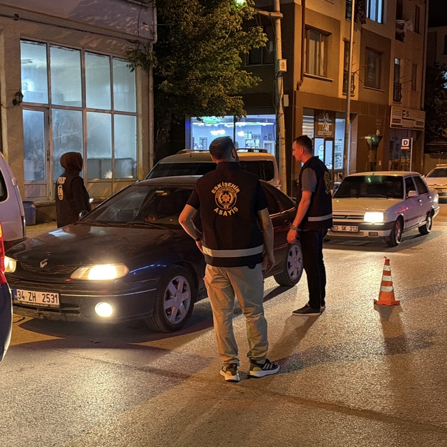 Eskişehir'de asayiş ve trafik denetimi yapıldı