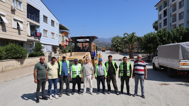 Başkan Tetik 41 noktadaki yol çalışmalarını yerinde inceledi