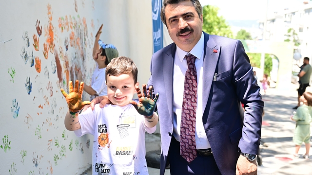 Yıldırım'da sokaklar çocuklar için dönüşüyor