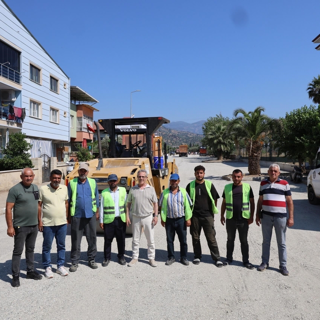 Başkan Tetik 41 noktadaki yol çalışmalarını yerinde inceledi